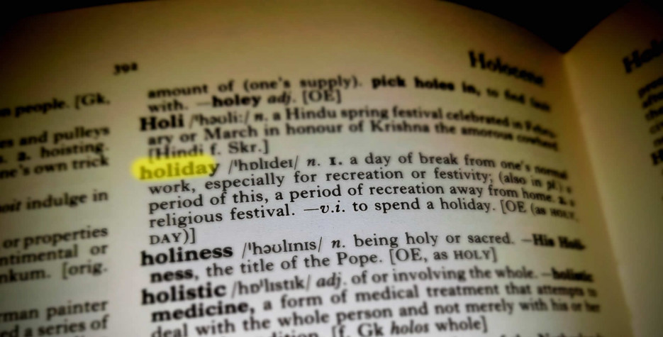 how to write holidays in hindi